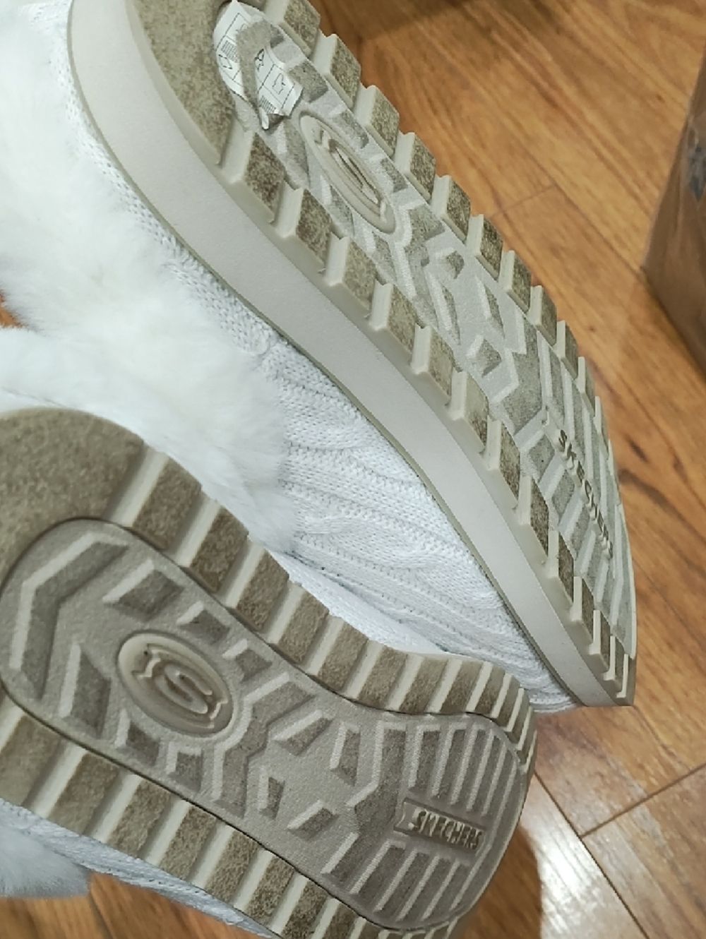 BOBS from Skechers White Cable Knit Faux Fur Slippers - Picture 5 of 10
